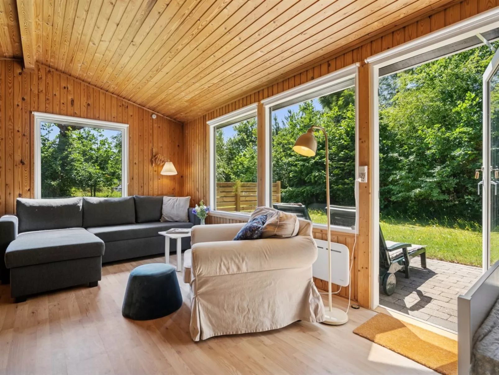 "Aukusti" - 375m from the sea-Binnen