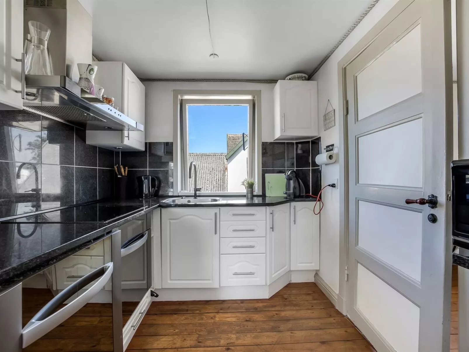 "Paale" - 208m from the sea-Binnen