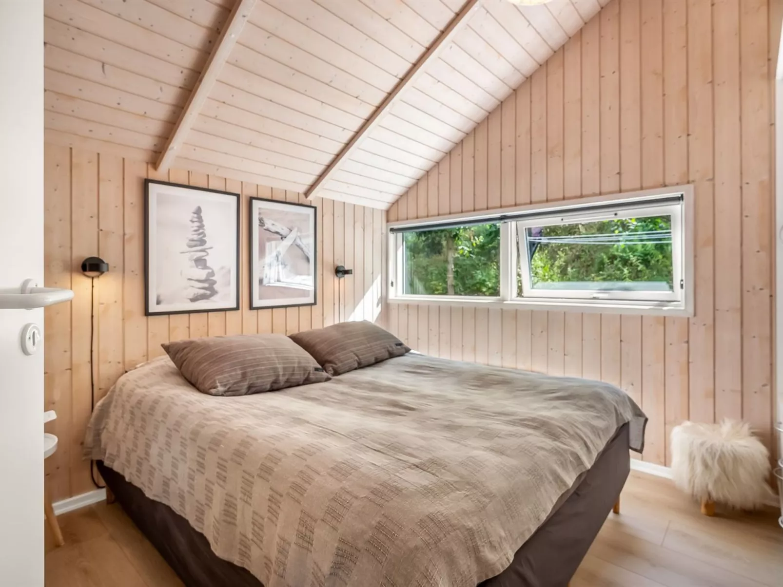 "Mieka" - 500m from the sea-Binnen