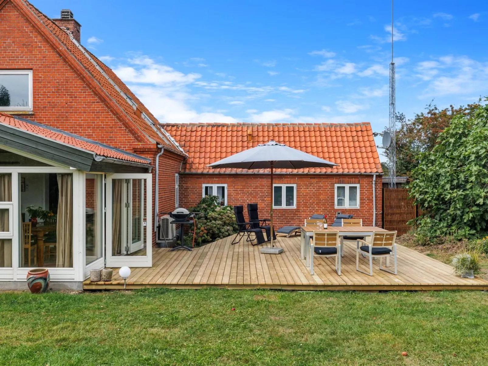 "Alisa" - 2.5km from the sea-Buiten