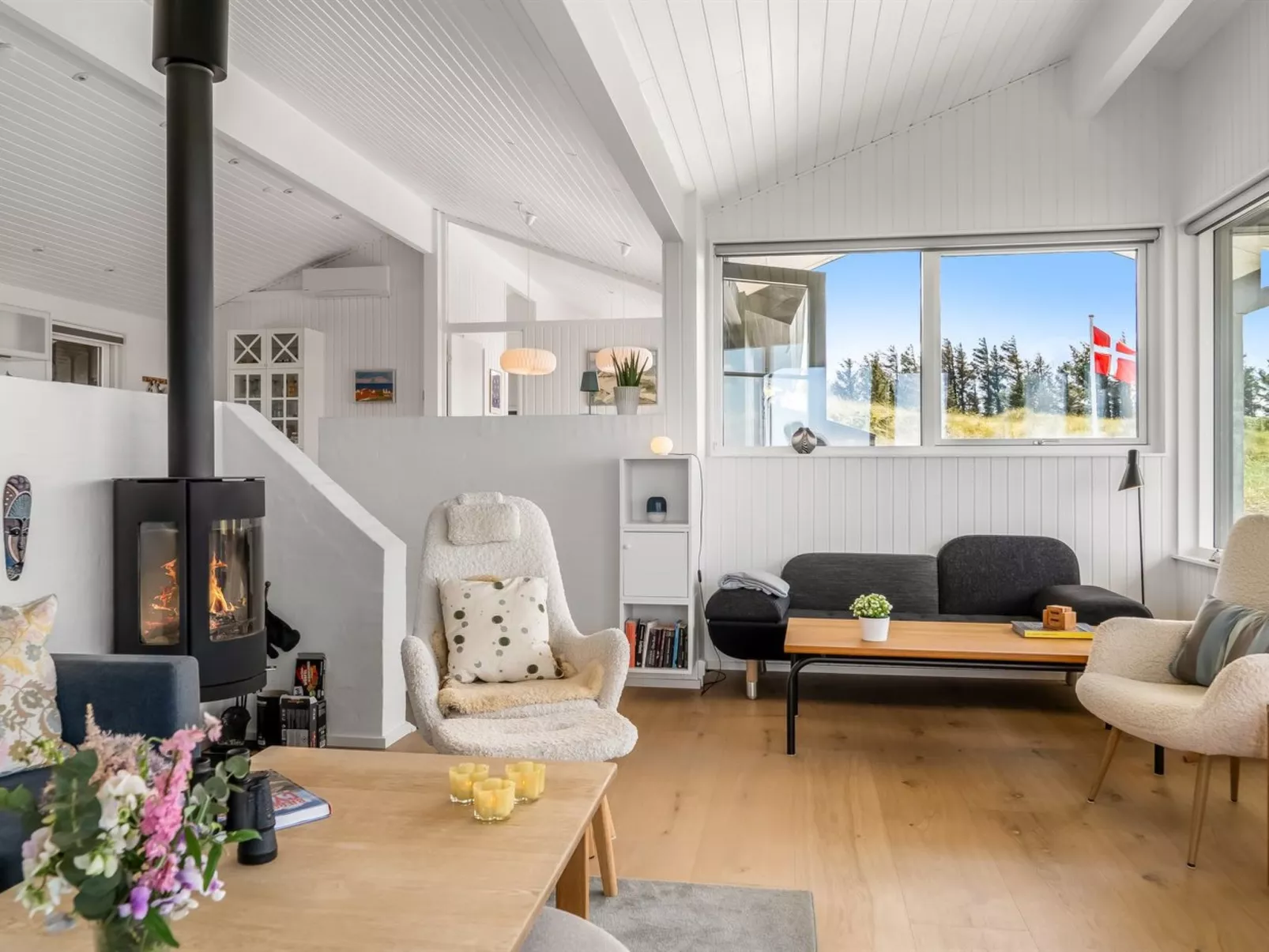 "Jannus" - 600m from the sea-Binnen