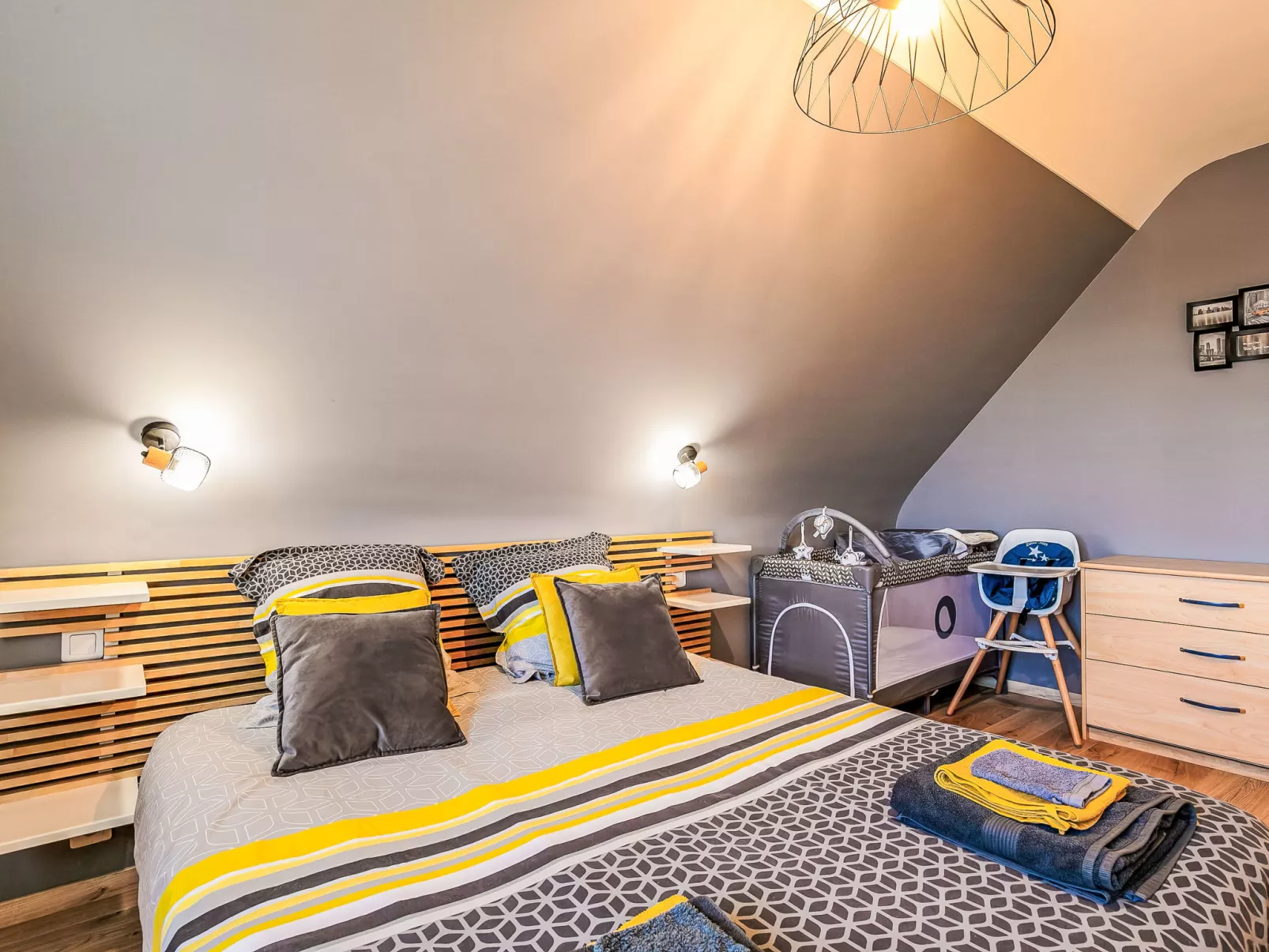 Entre Terre et Mer-Binnen