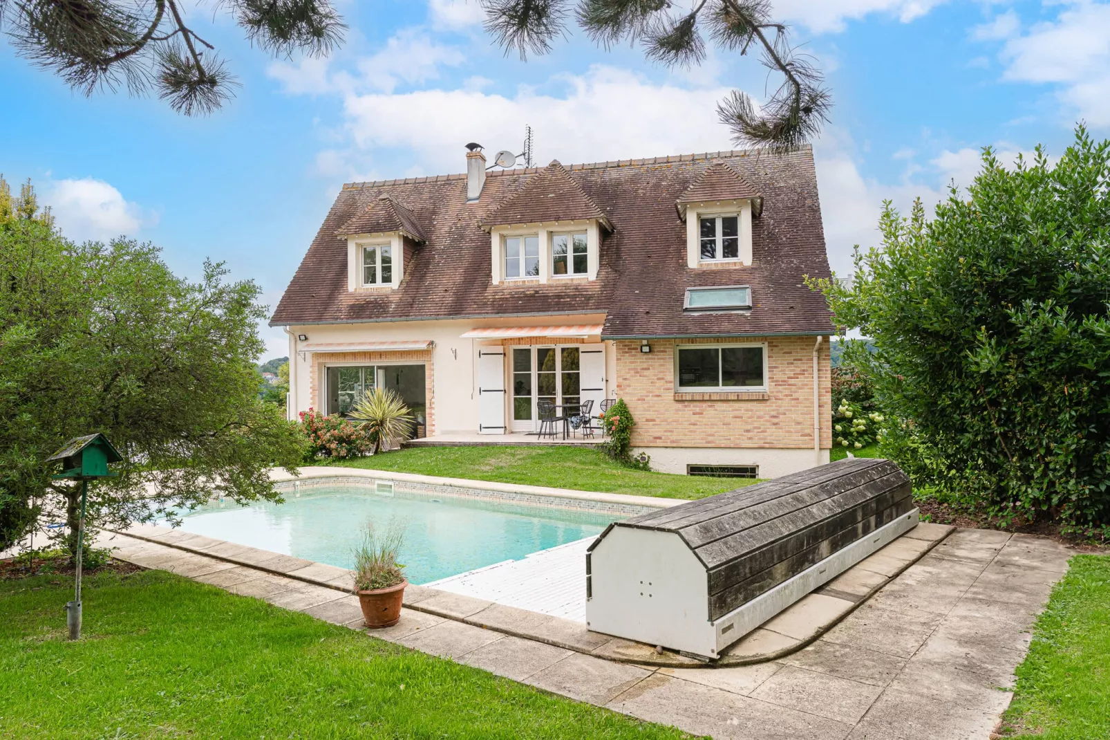 DEAUVILLE DJEBALI-Niet-getagd