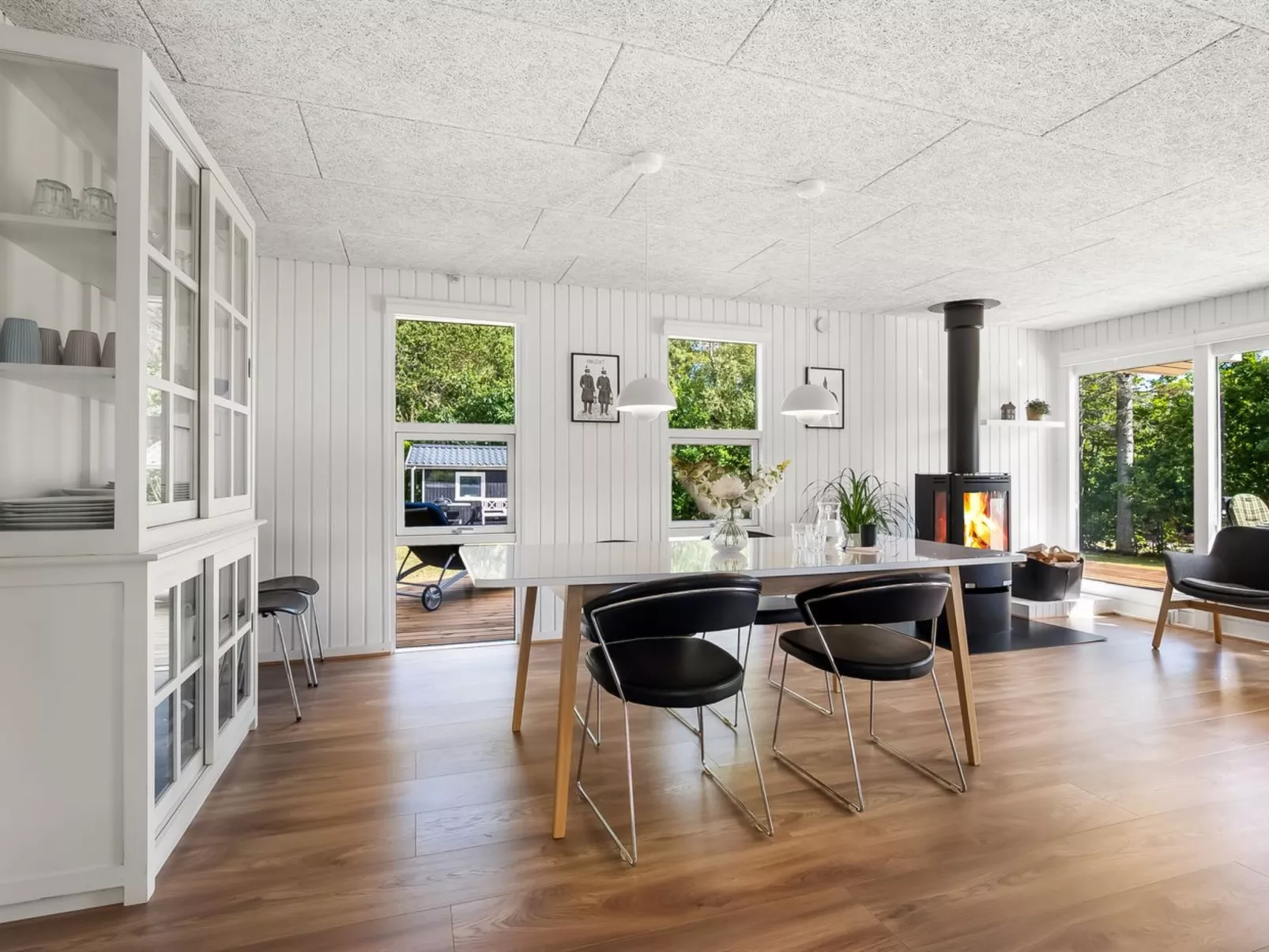 "Lillebror" - 7km from the sea-Binnen