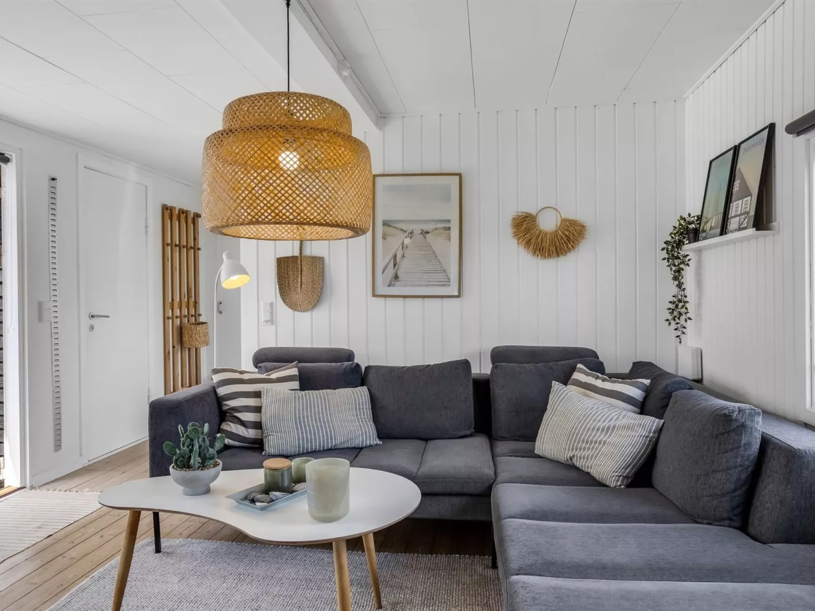 "Adia" - 500m from the sea-Binnen