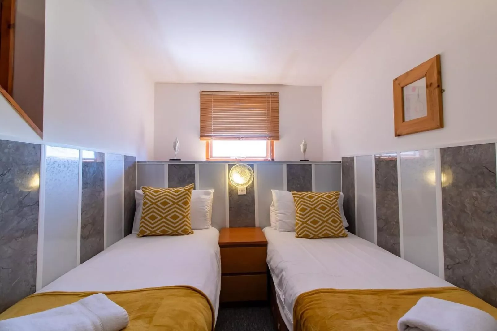 Standard Twin Room-Slaapkamer