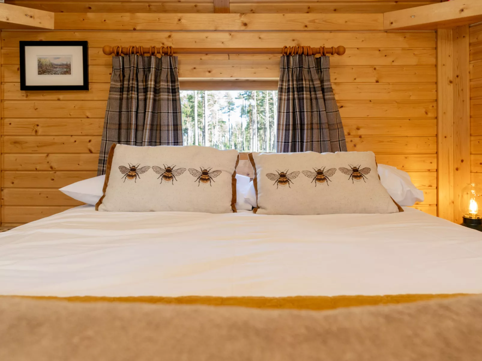 Ghillie’s Bothy-Binnen