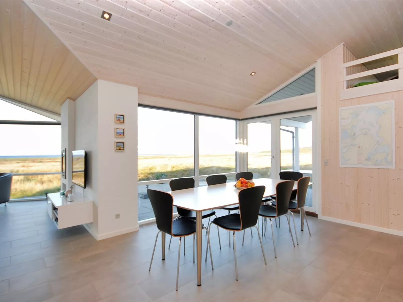 "Arisa" - 100m to the fjord-Binnen