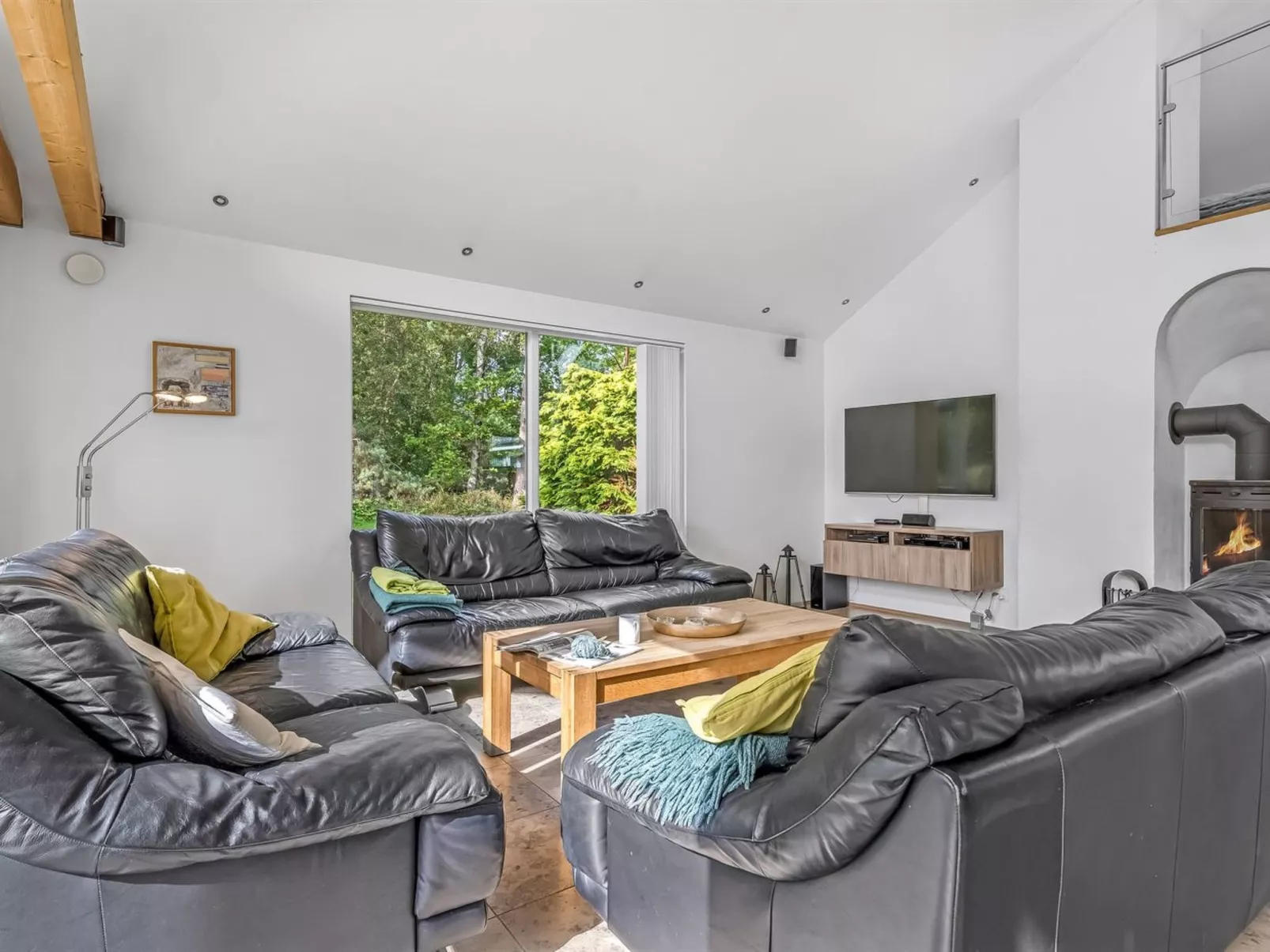 "Talitha" - 40m from the sea-Binnen