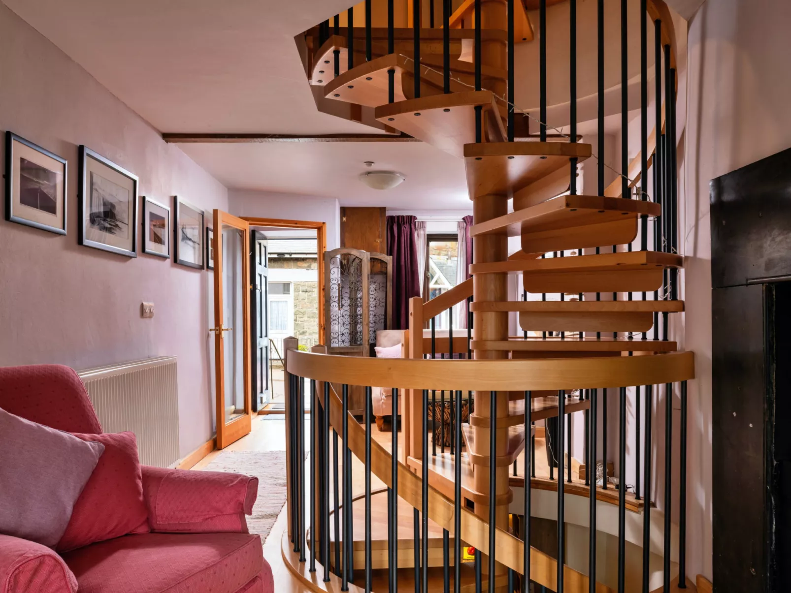 Dolwar Cottage-Binnen