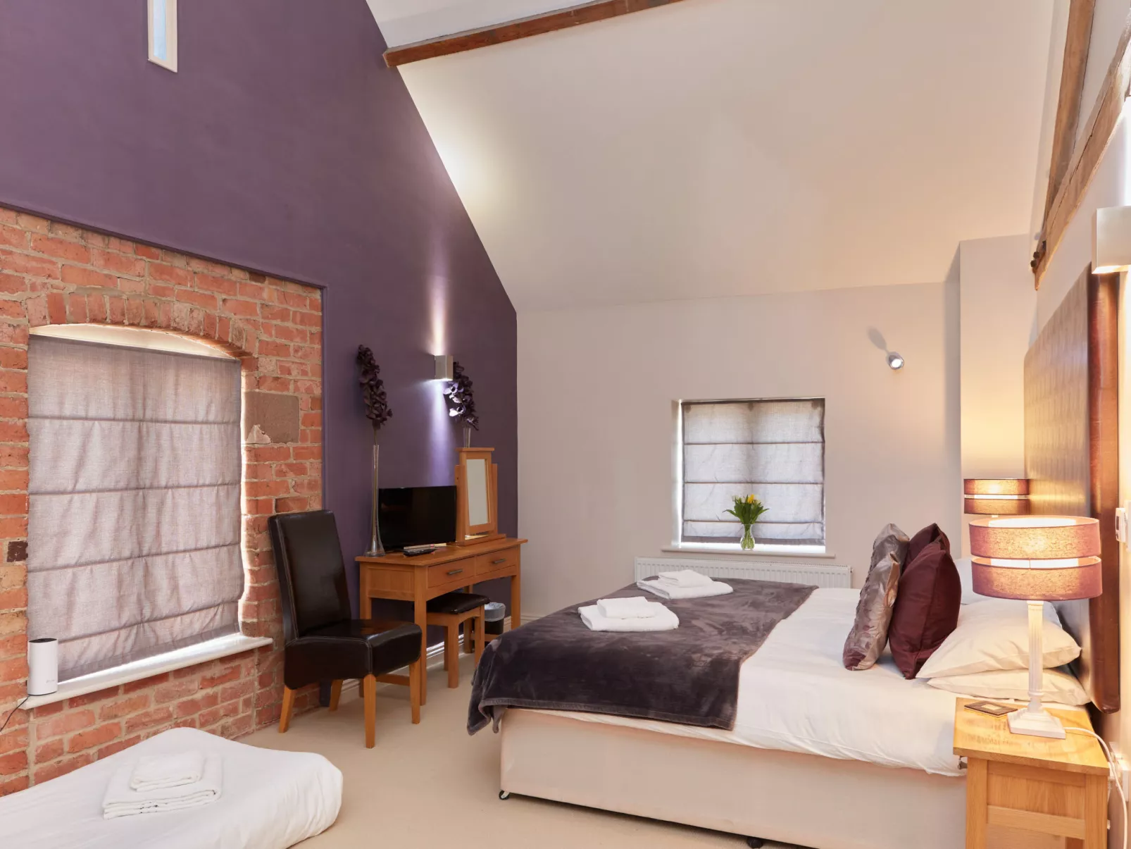 Sunshine Cottage-Binnen