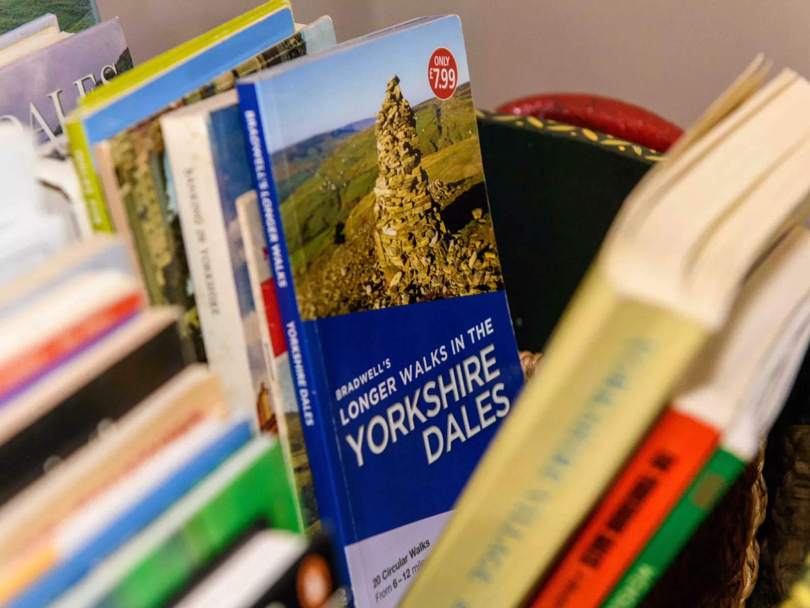 Shepherds Cottage at Mile House Farm-Binnen