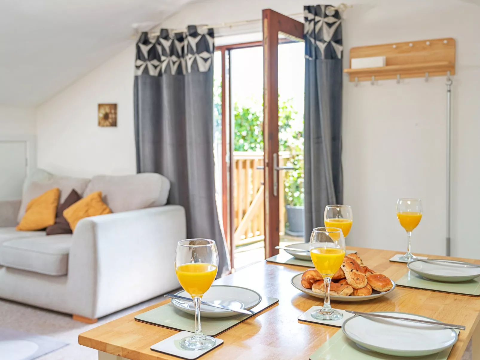 Stable Barn Apartment at Bodmin Moor-Binnen