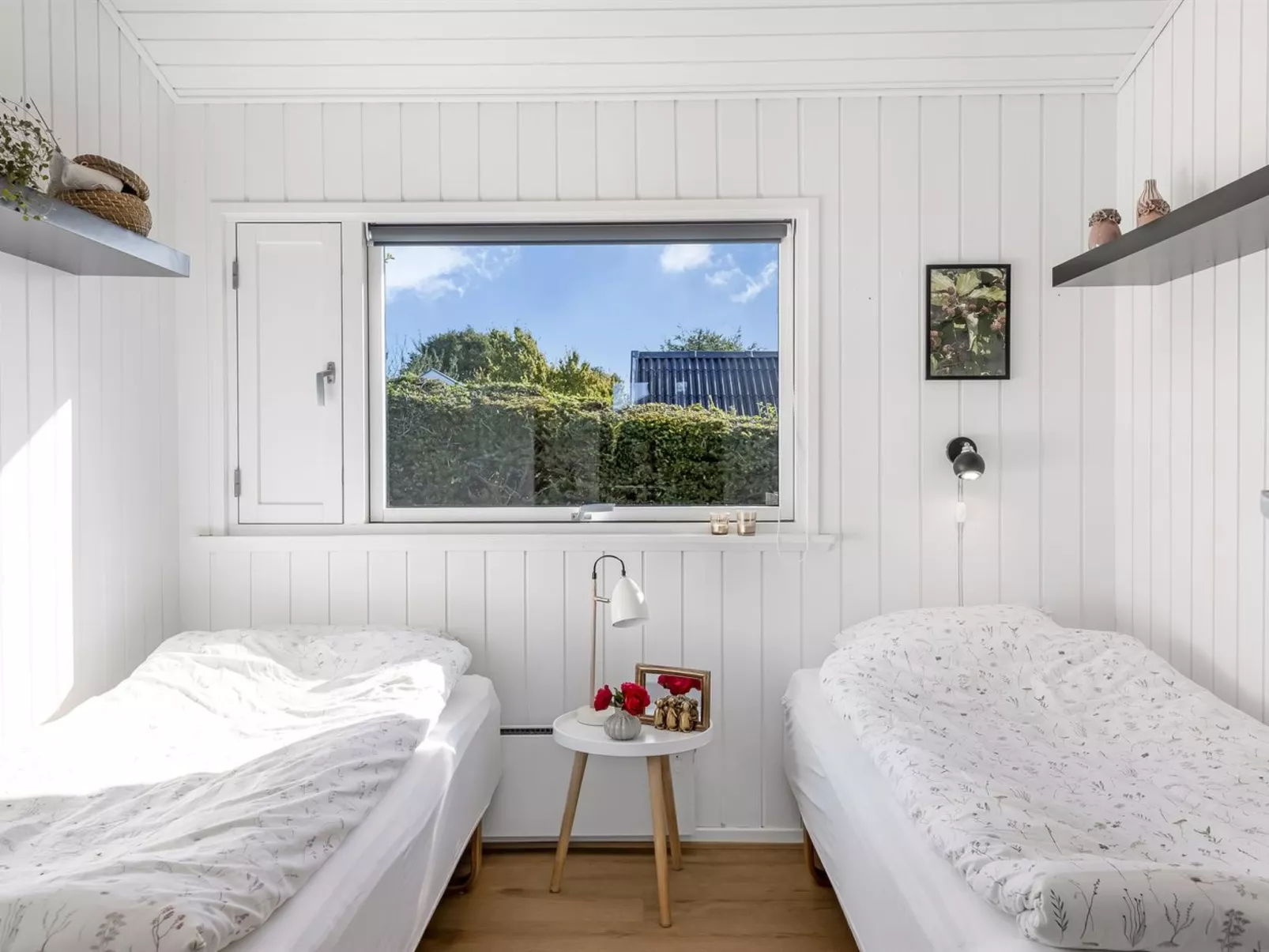 "Quanna" - 450m from the sea-Binnen