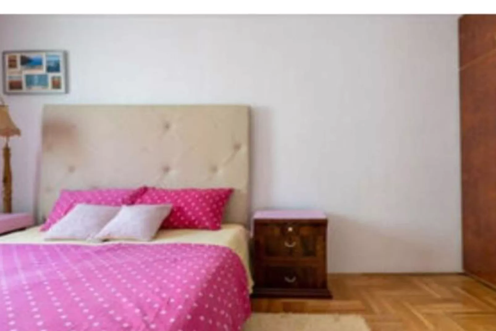 Three-Bedroom Apartment-Slaapkamer