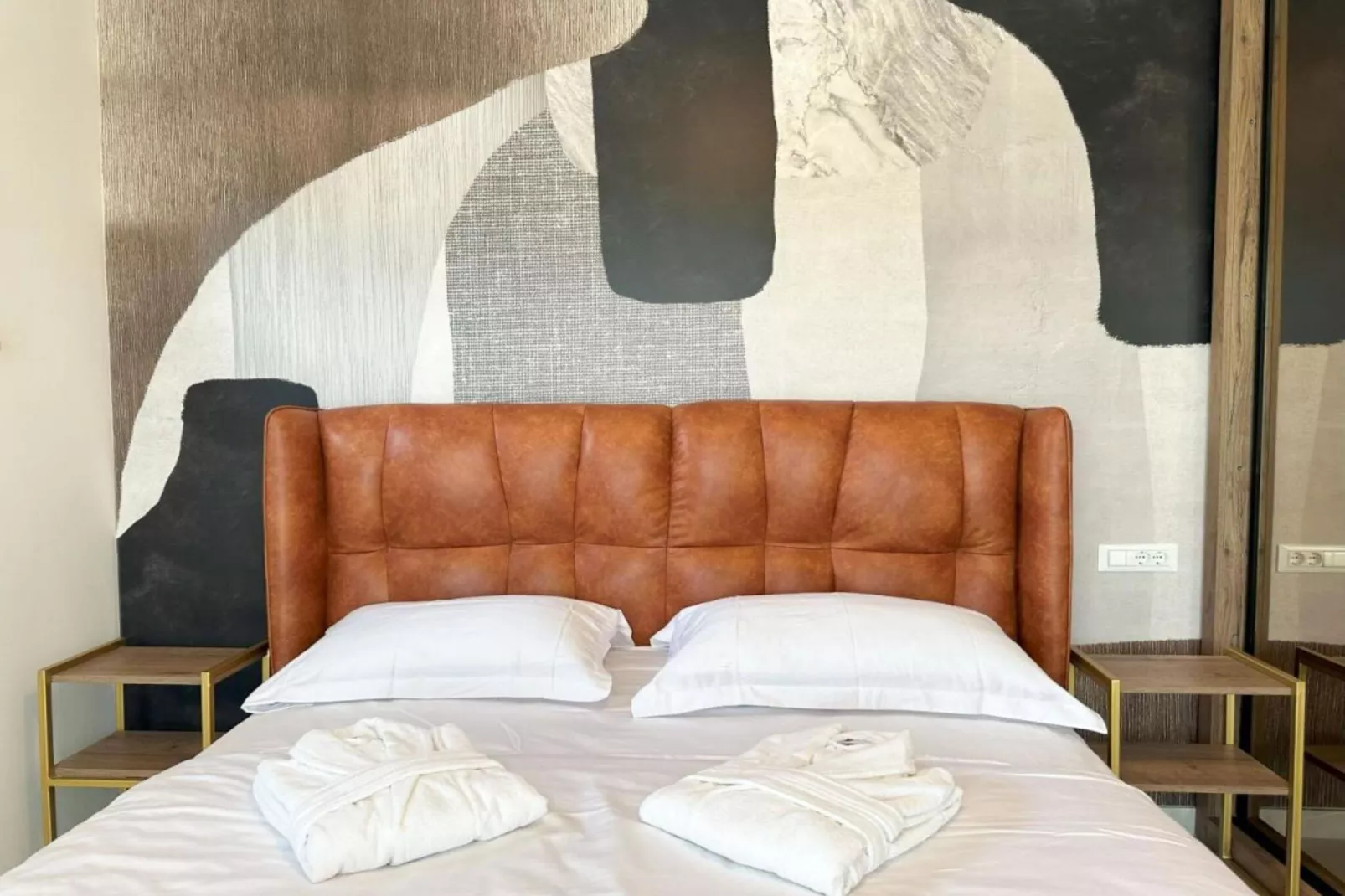 Leonarda Waterfront Residences- Three-Bedroom Penthouse  (The Riviera Three) -S3-Slaapkamer