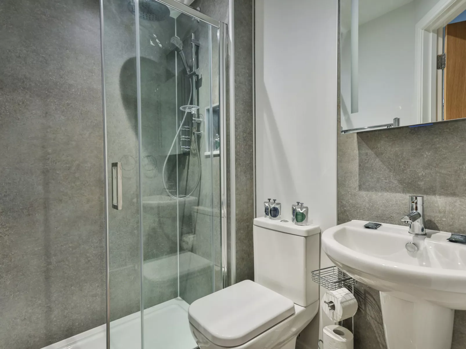 Belle House, Apt 1-Binnen