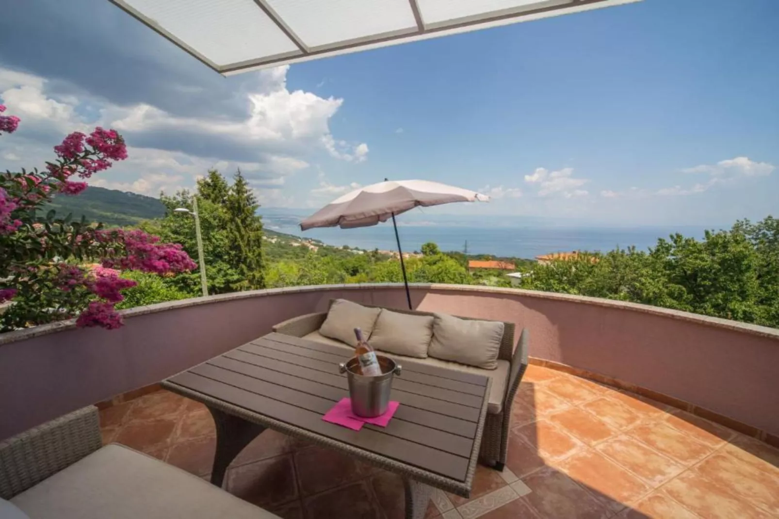 Apartments Melanie - Oprić Hills Studio apartment with balcony (C)-Terrasbalkon