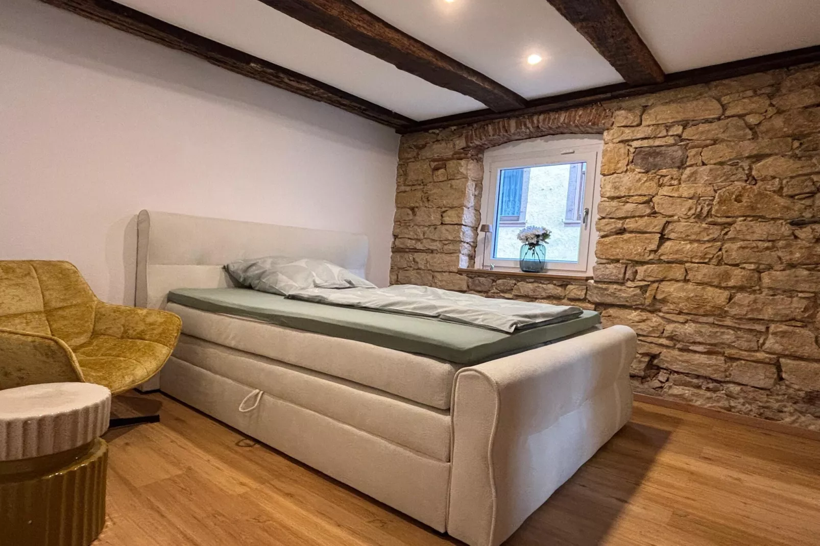 Luxuriöses Wohnen im historischen Haus-Slaapkamer