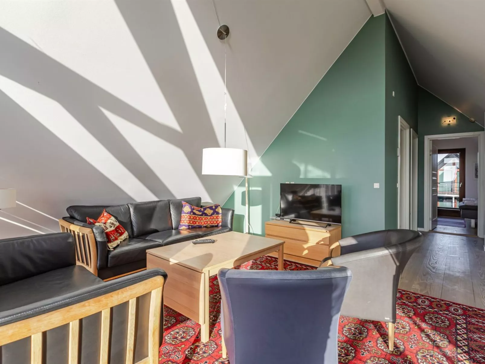 "Thomine" - 2.5km from the sea-Binnen