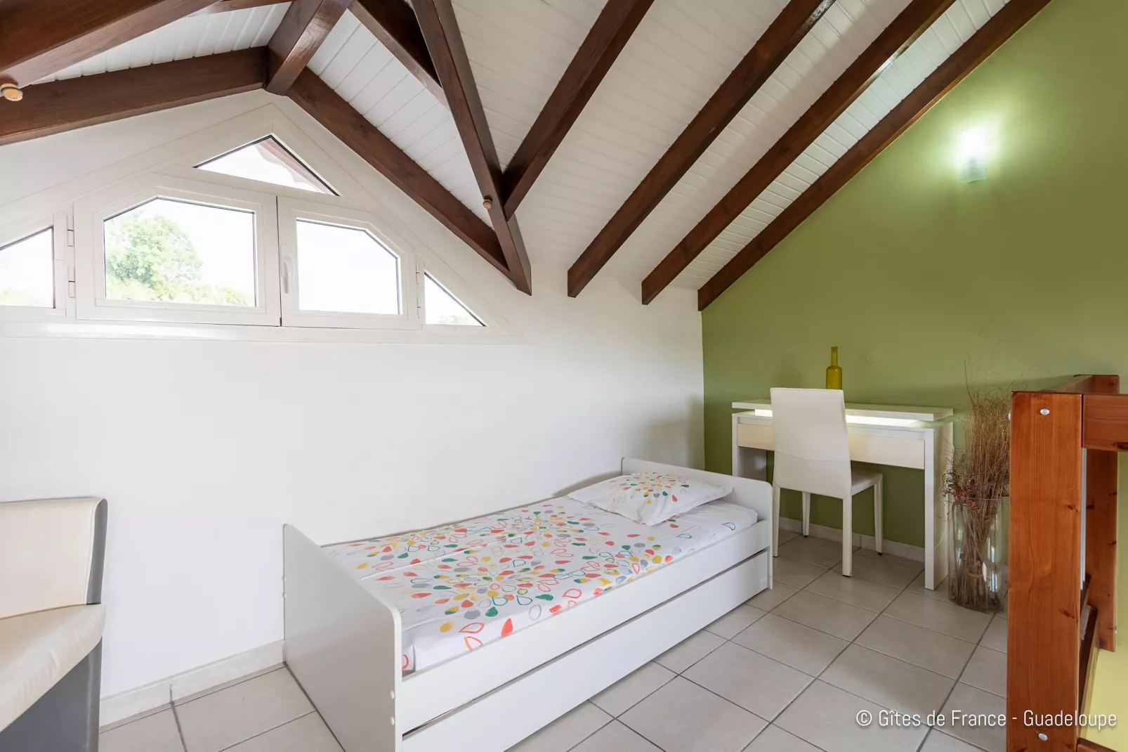 Paradise Bay Villa standing avec vue sur mer Non Remboursable-Slaapkamer