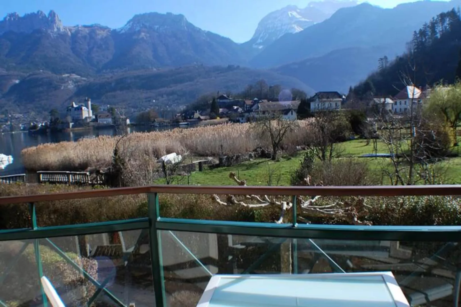 Appartements à Duingt-Niet-getagd