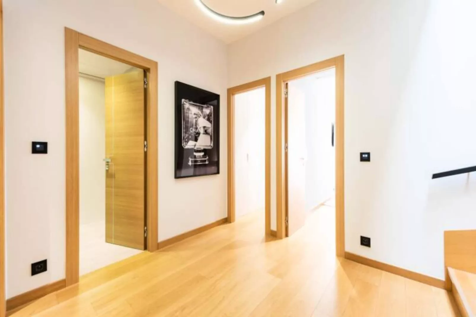 Résidence Duplex 145m² Terrasse Et Ascenseur Privé-Niet-getagd