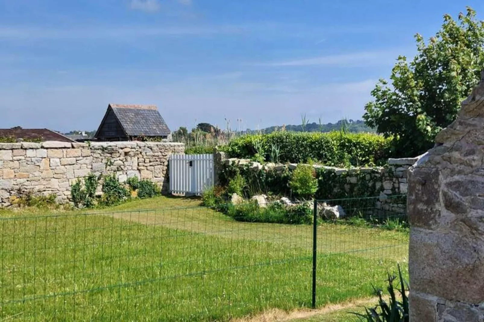 Résidence L27-ile Grande-Niet-getagd