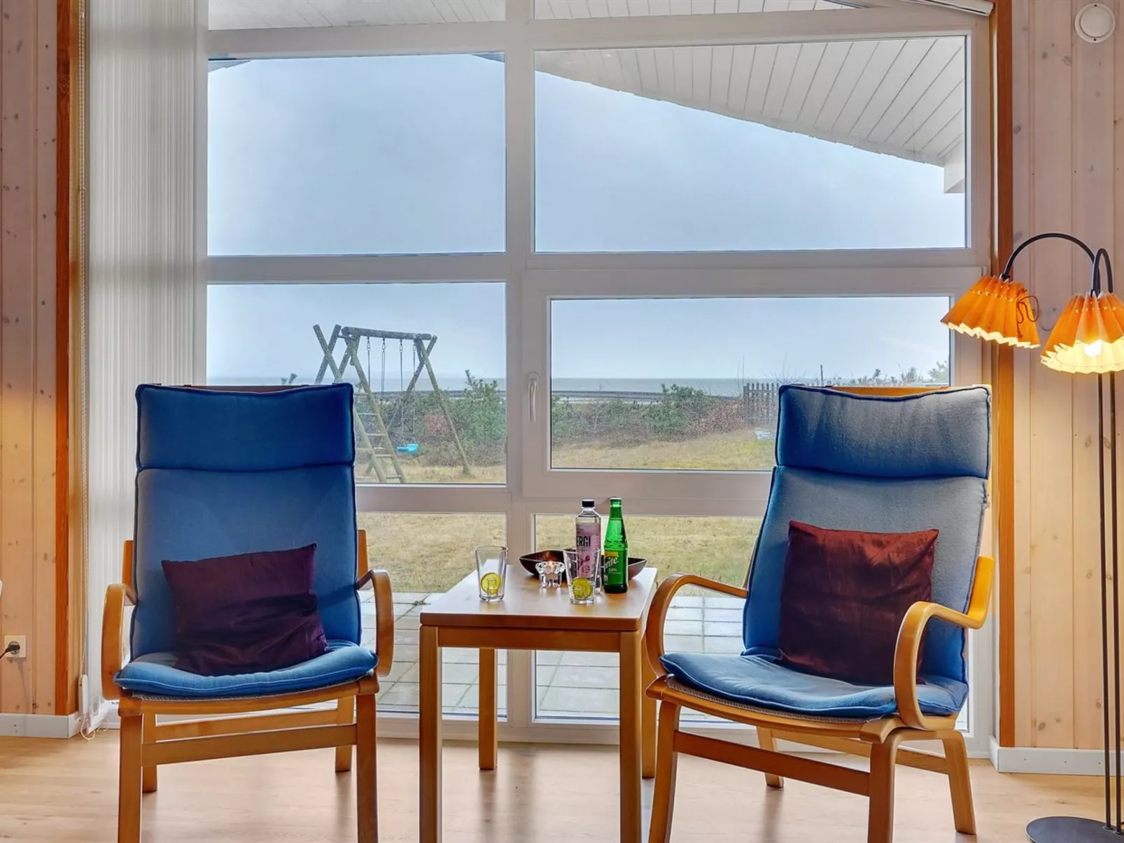 "Awenita" - 50m to the fjord-Binnen