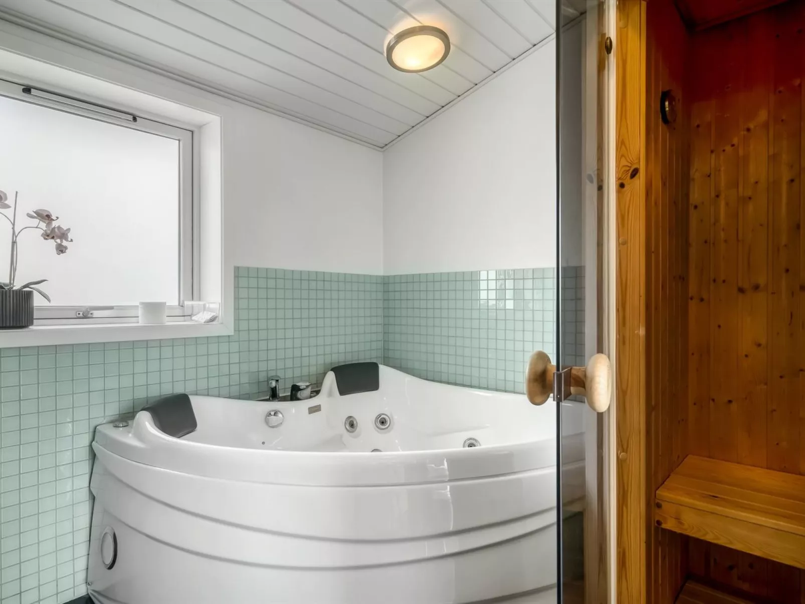 "Sinnika" - 75m from the sea-Binnen