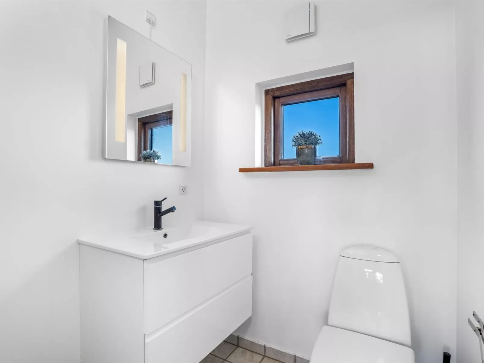 "Niela" - 800m from the sea-Binnen