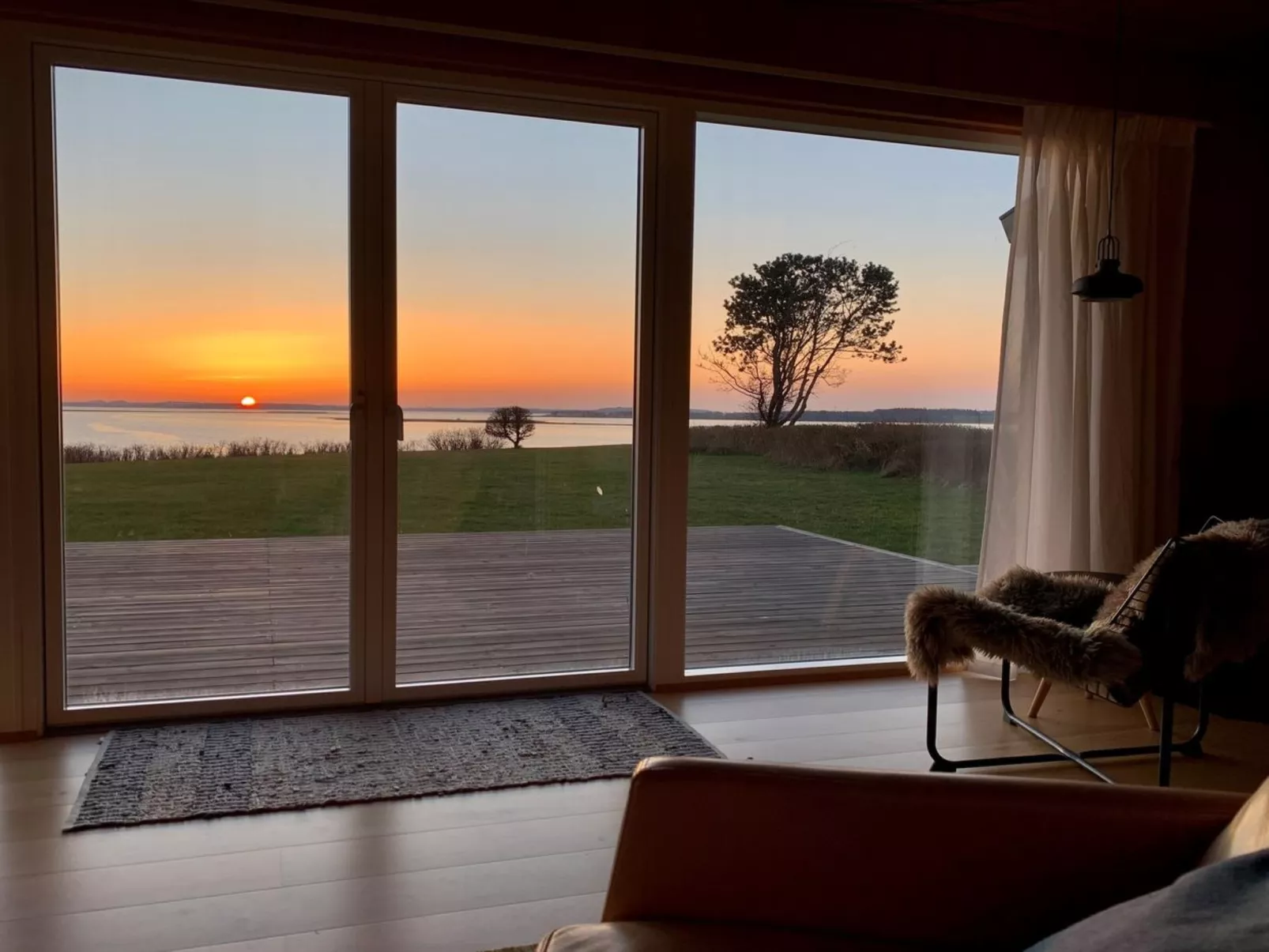 "Iadrik" - 85m to the fjord-Buiten