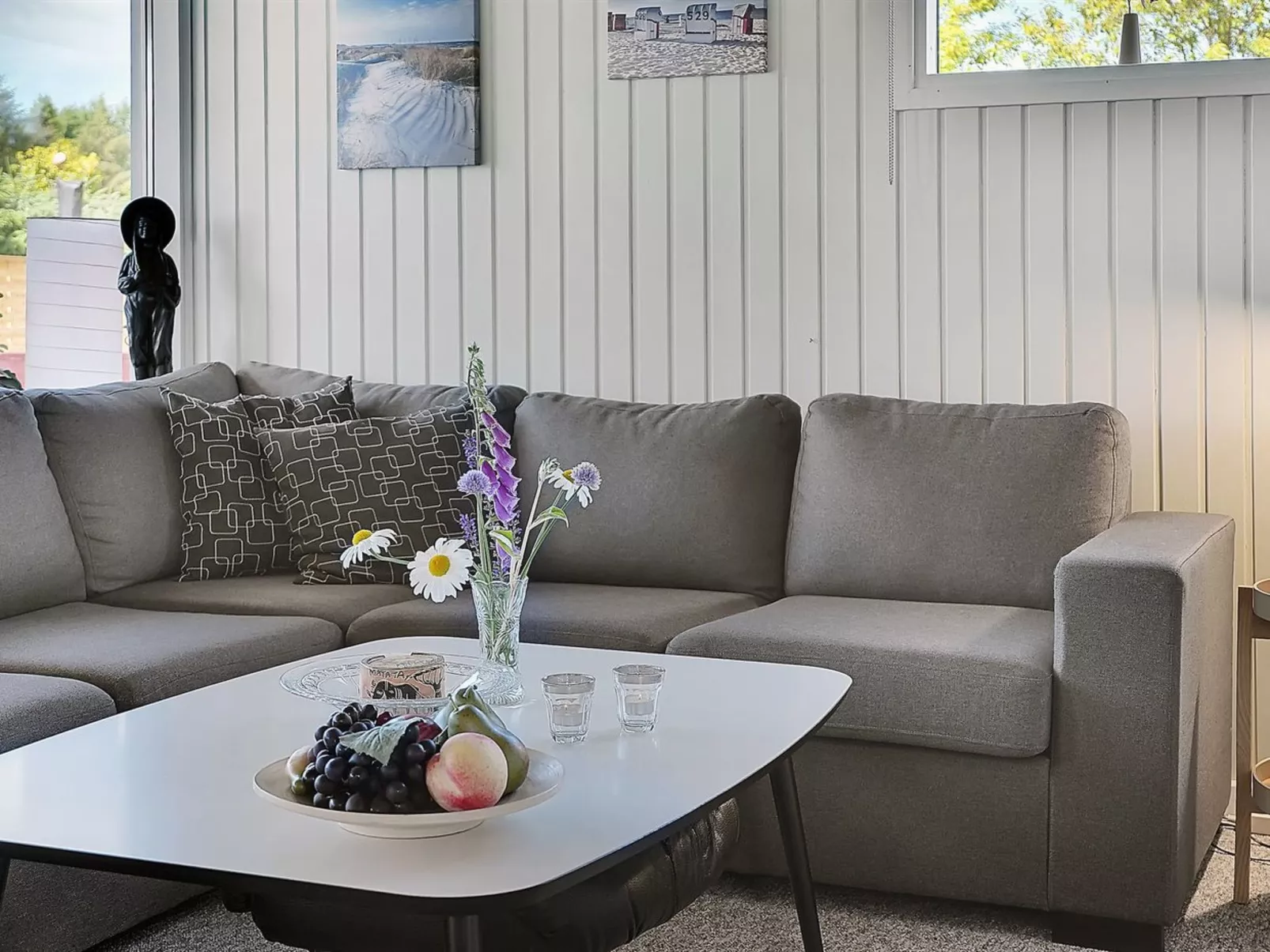 "Mina" - 1.4km from the sea-Binnen