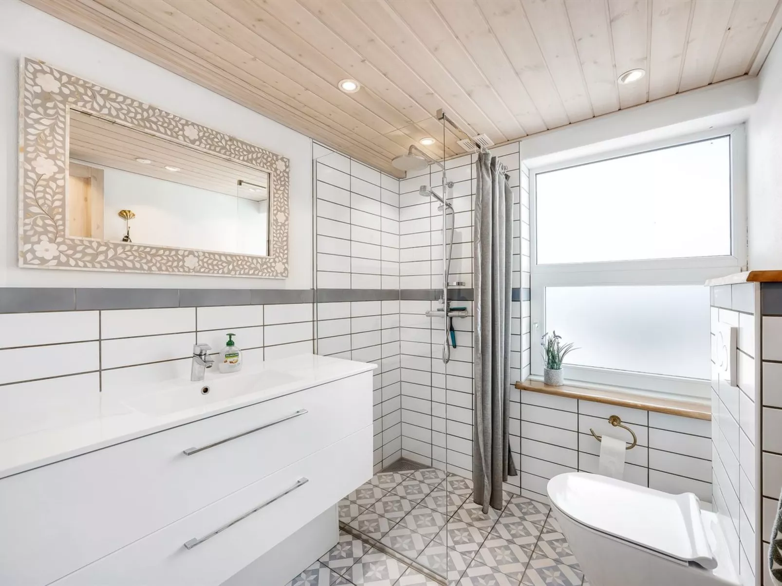 "Cvetan" - 200m from the sea-Binnen