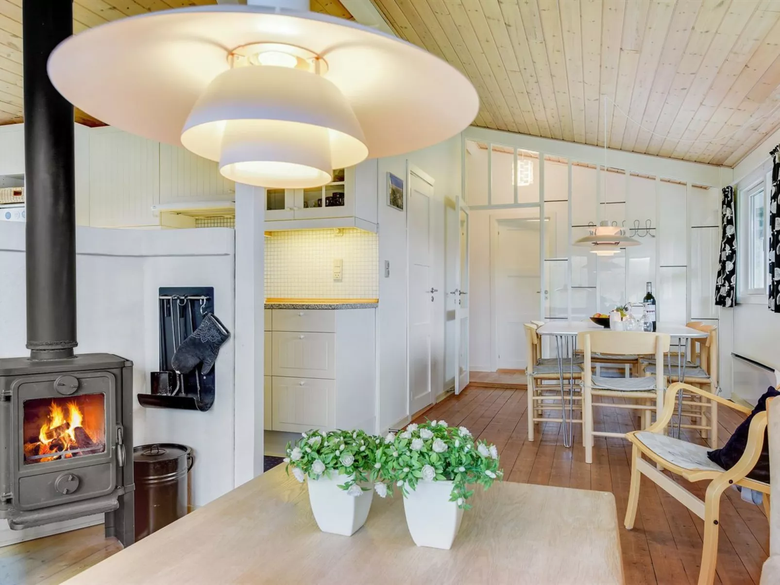 "Galena" - 100m from the sea-Binnen