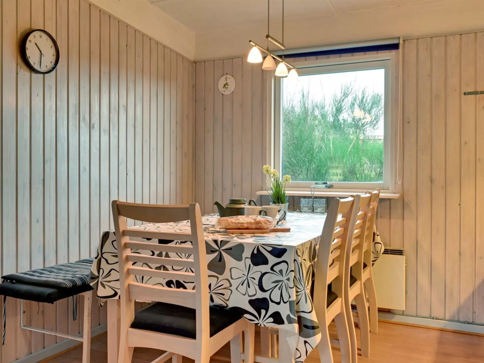 "Yorik" - 800m from the sea-Binnen