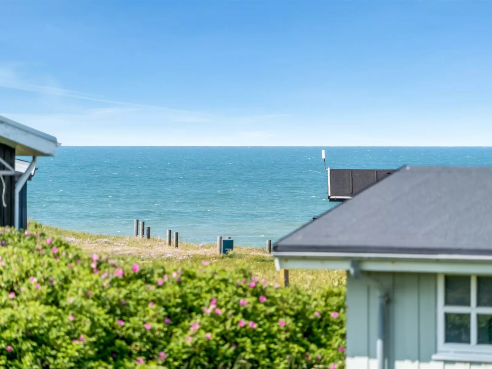 "Gynther" - 150m from the sea-Buiten