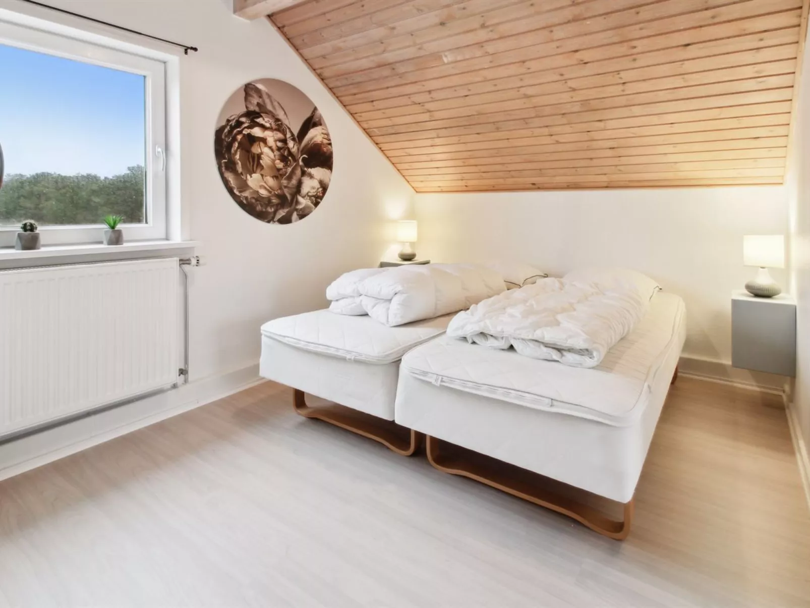 "Aswith" - 2.3km from the sea-Binnen