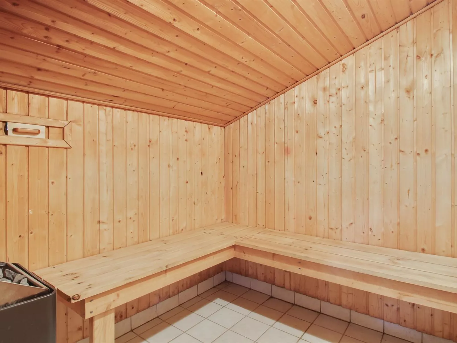 "Gesine" - 900m from the sea-Binnen