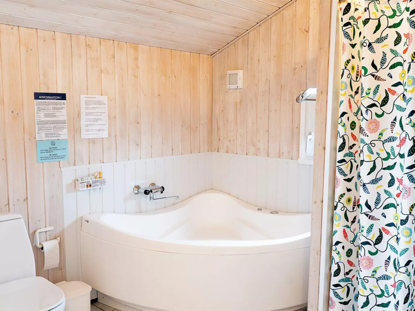 "Mila" - 750m from the sea-Binnen