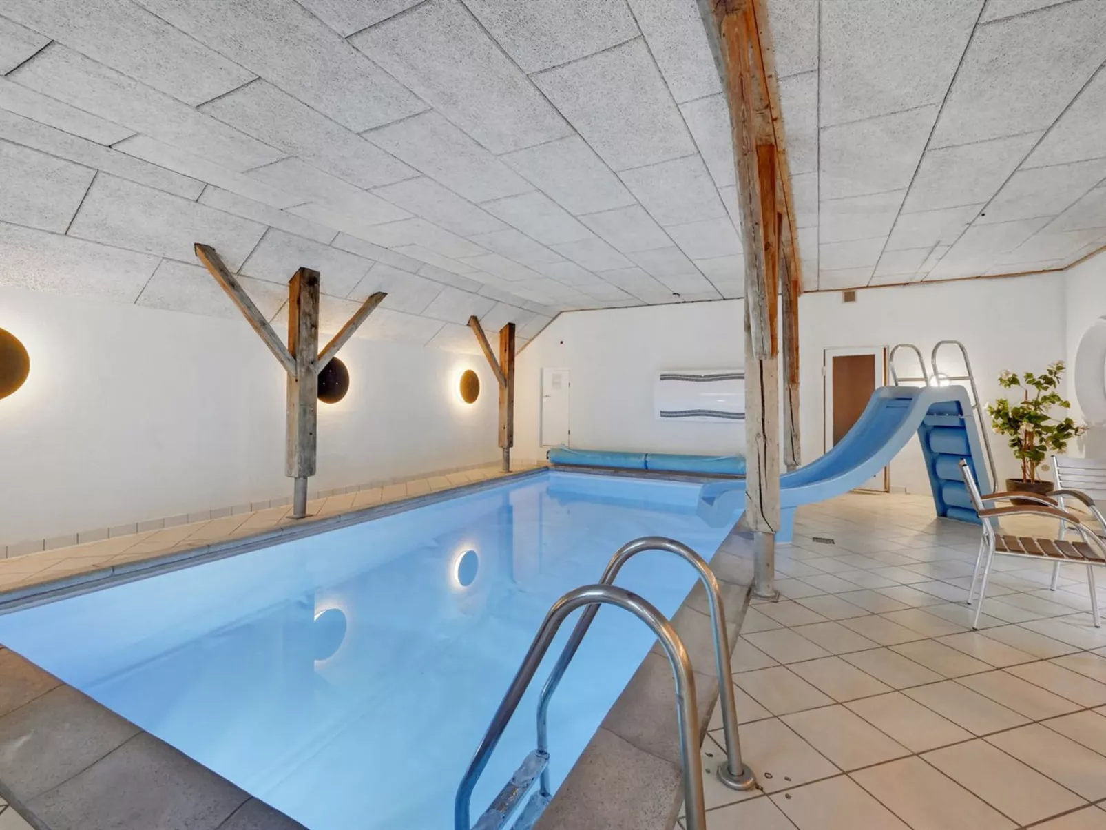 "Cornelius" - 900m from the sea-Buiten