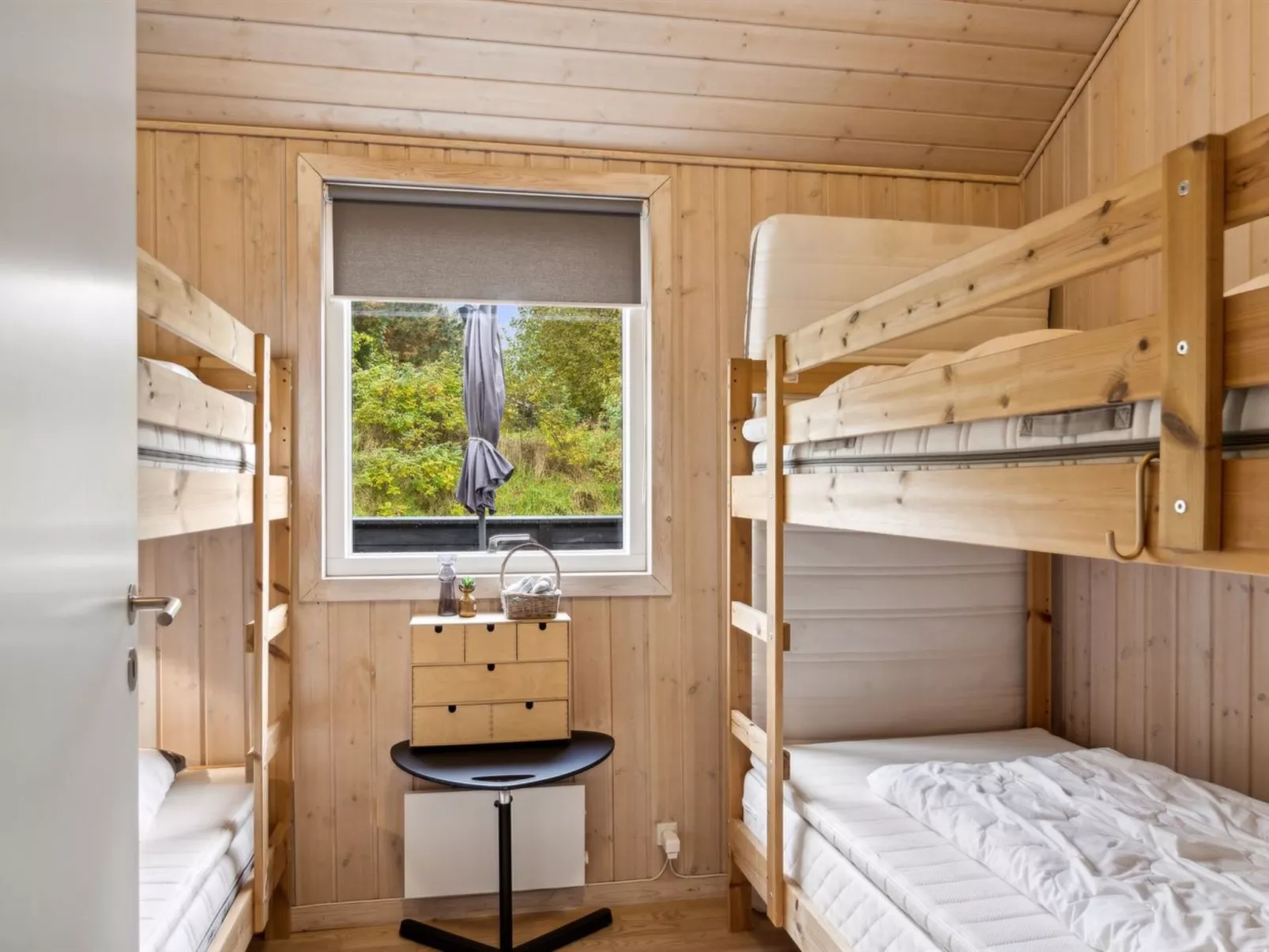 "Benno" - 2.1km from the sea-Binnen