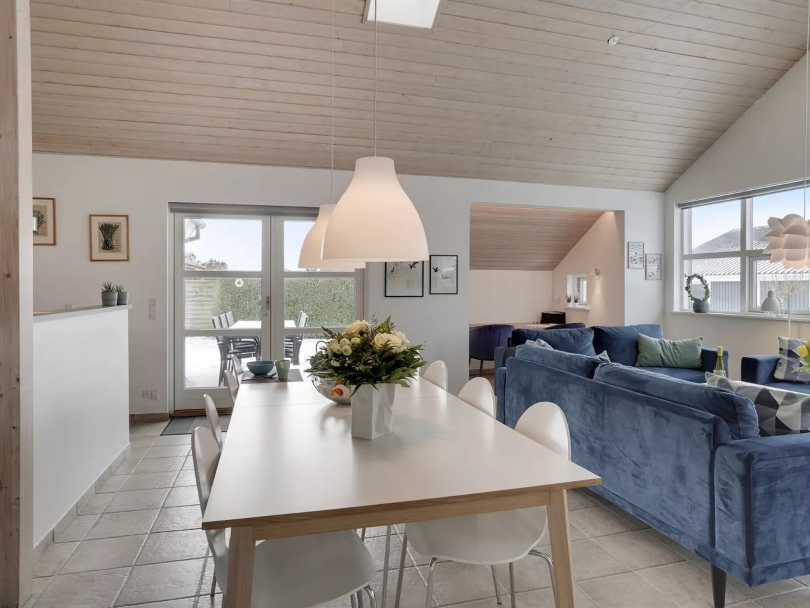 "Thorwith" - 150m from the sea-Binnen