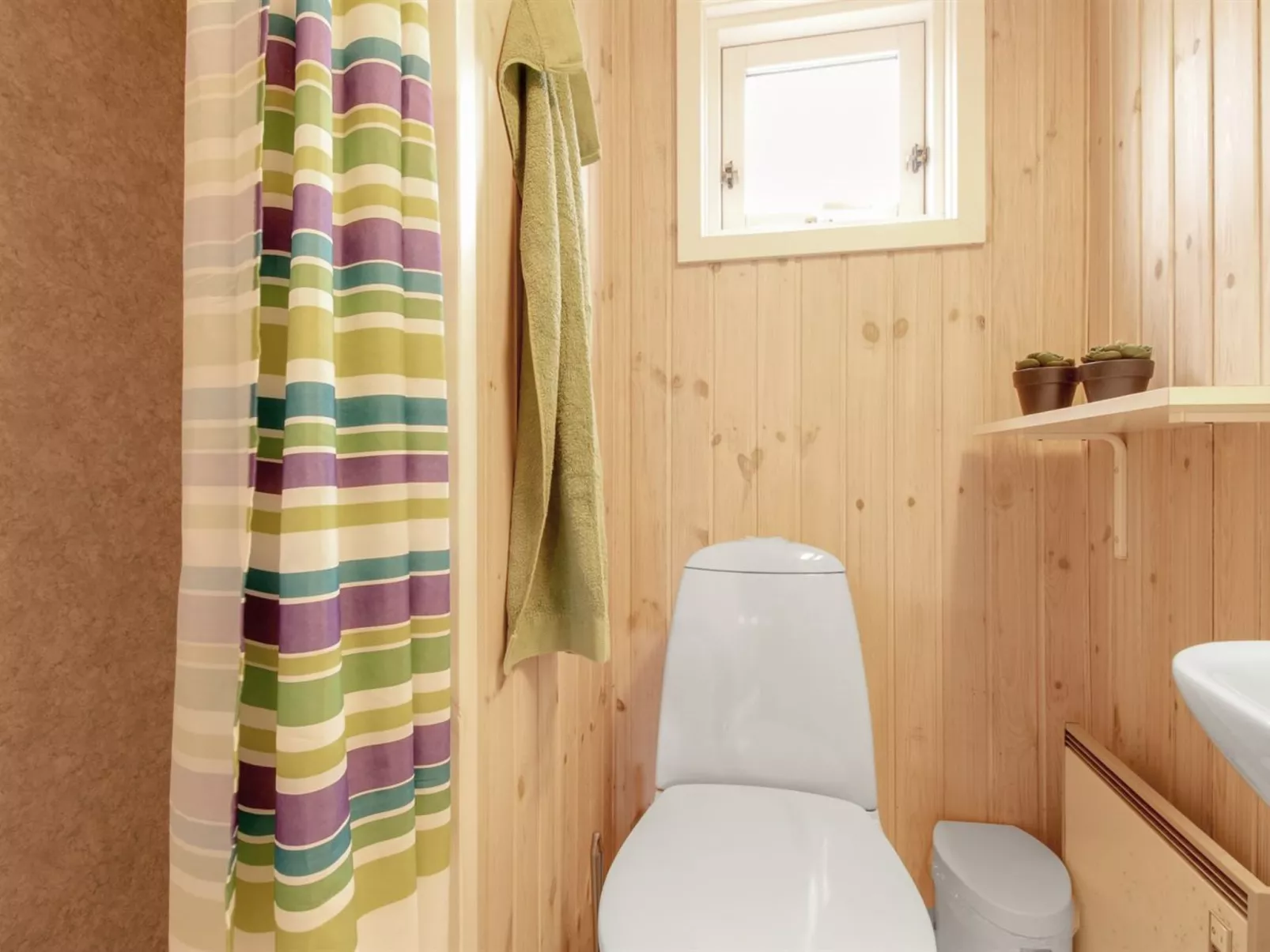 "Siegrid" - 250m from the sea-Binnen