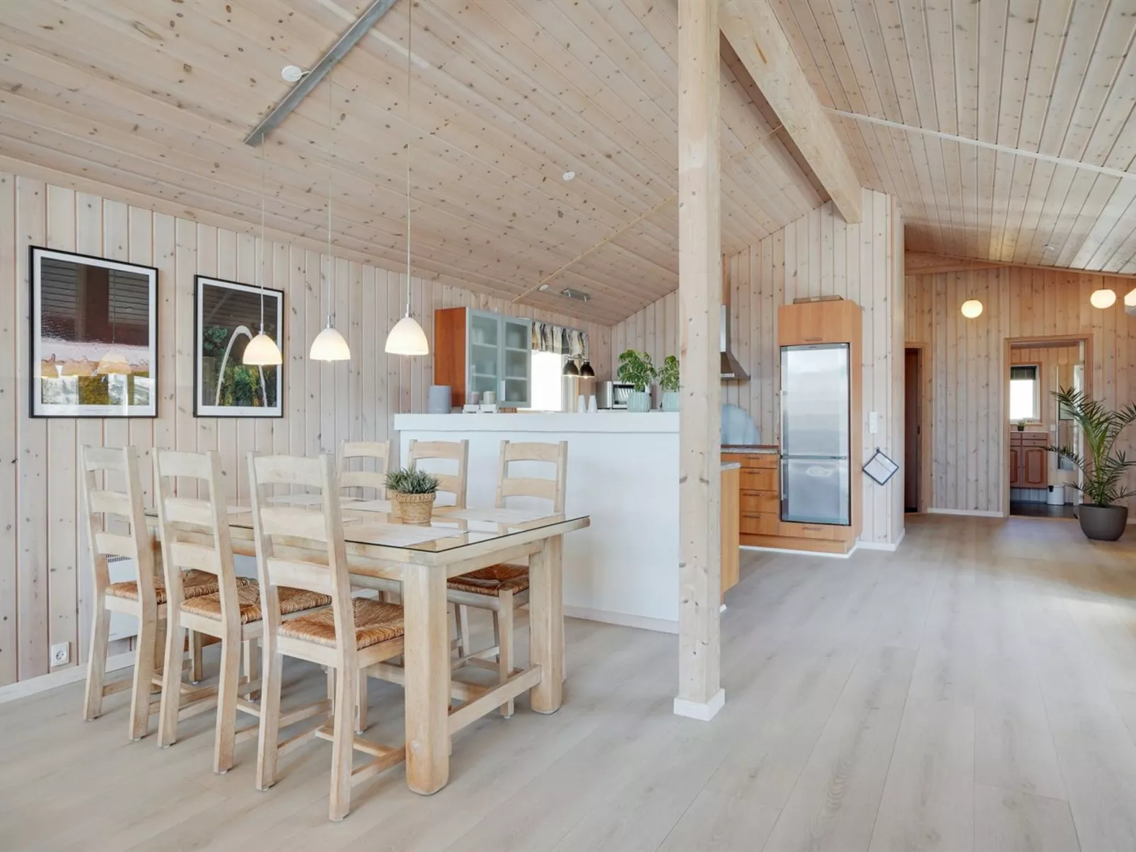 "Wilke" -  from the sea-Binnen