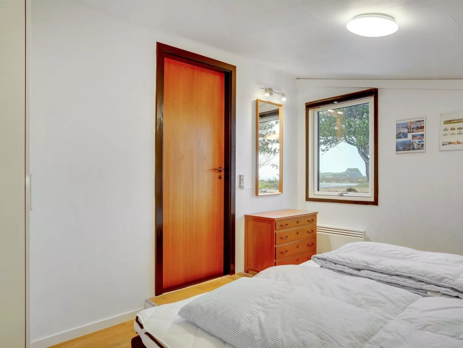 "Djuna" - 200m from the sea-Binnen