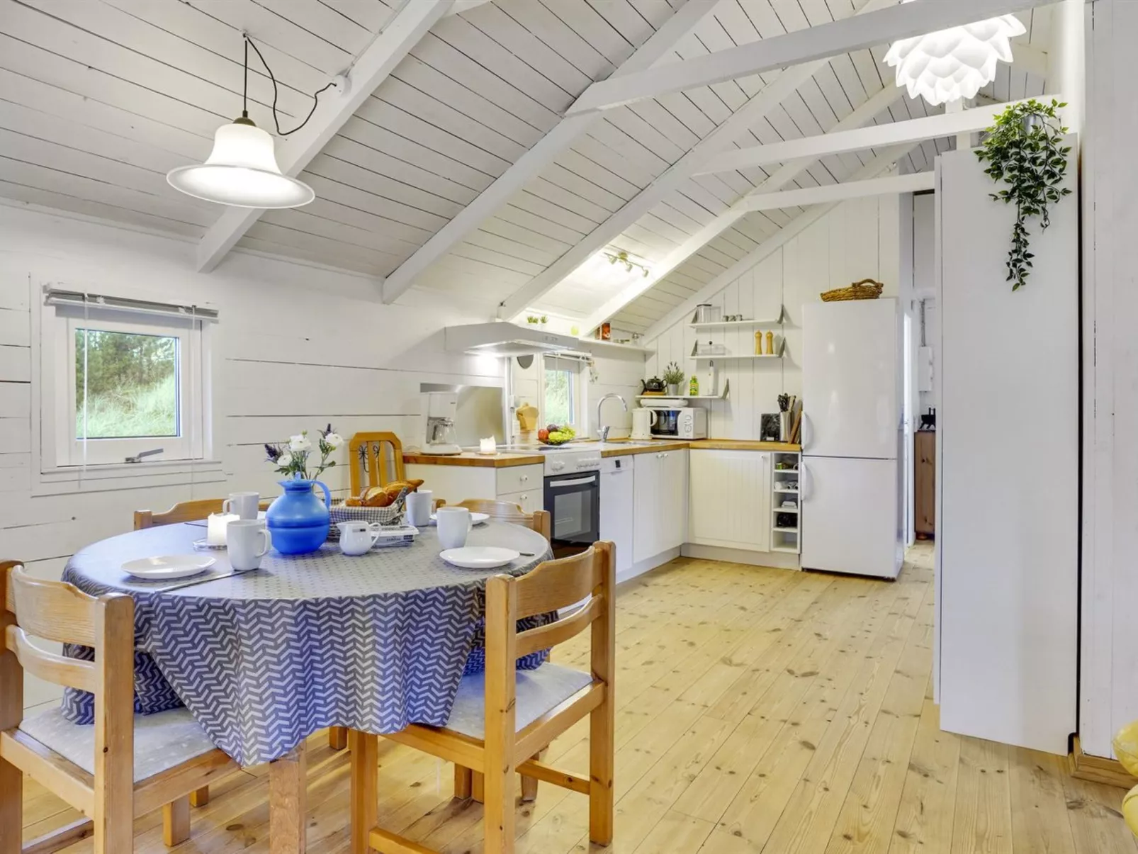 "Tameran" - 700m from the sea-Binnen