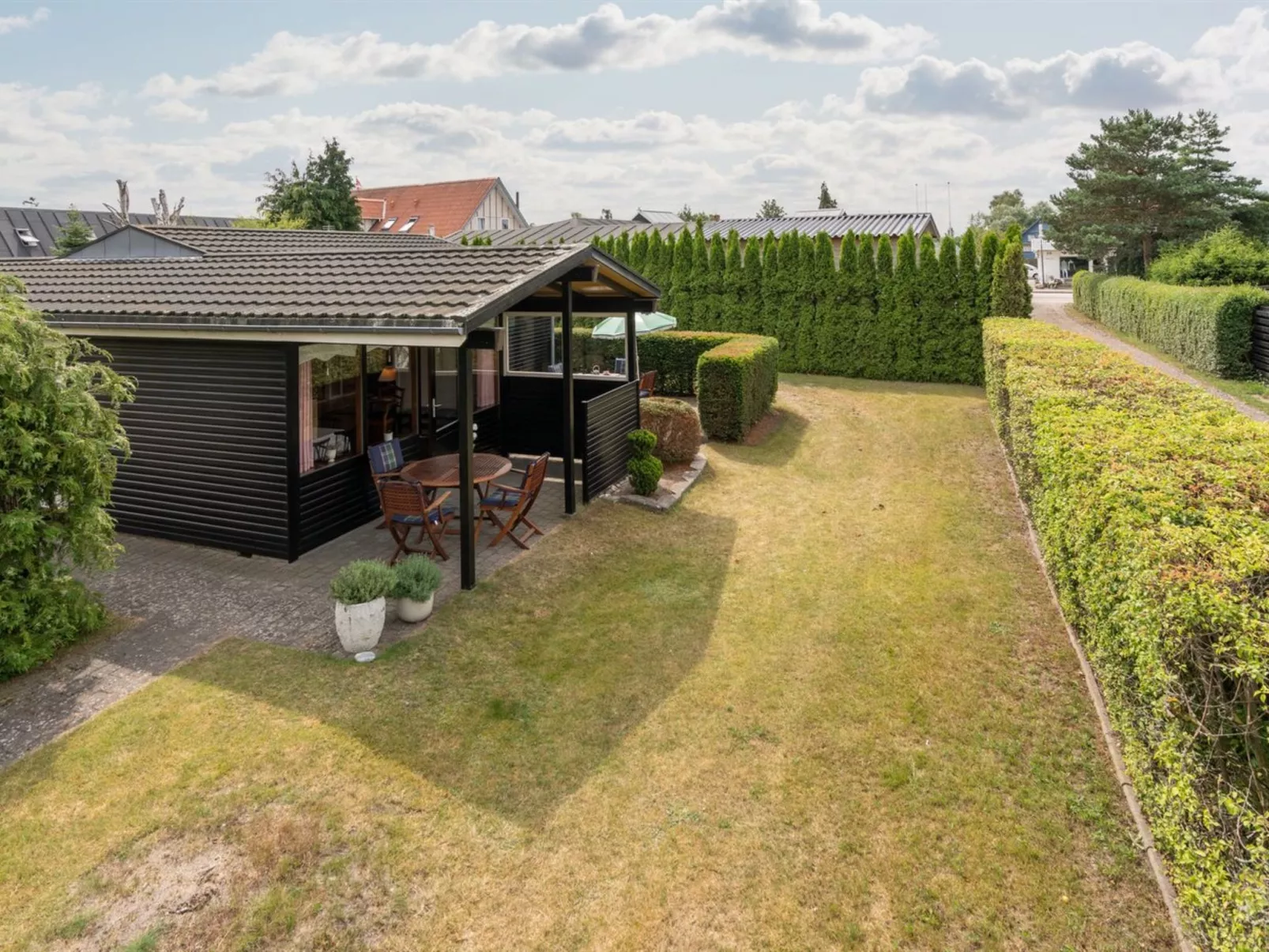 "Siem" - 650m from the sea-Buiten