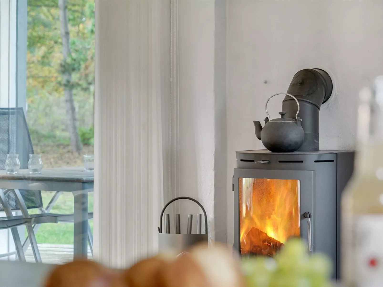 "Torhild" - 150m from the sea-Binnen