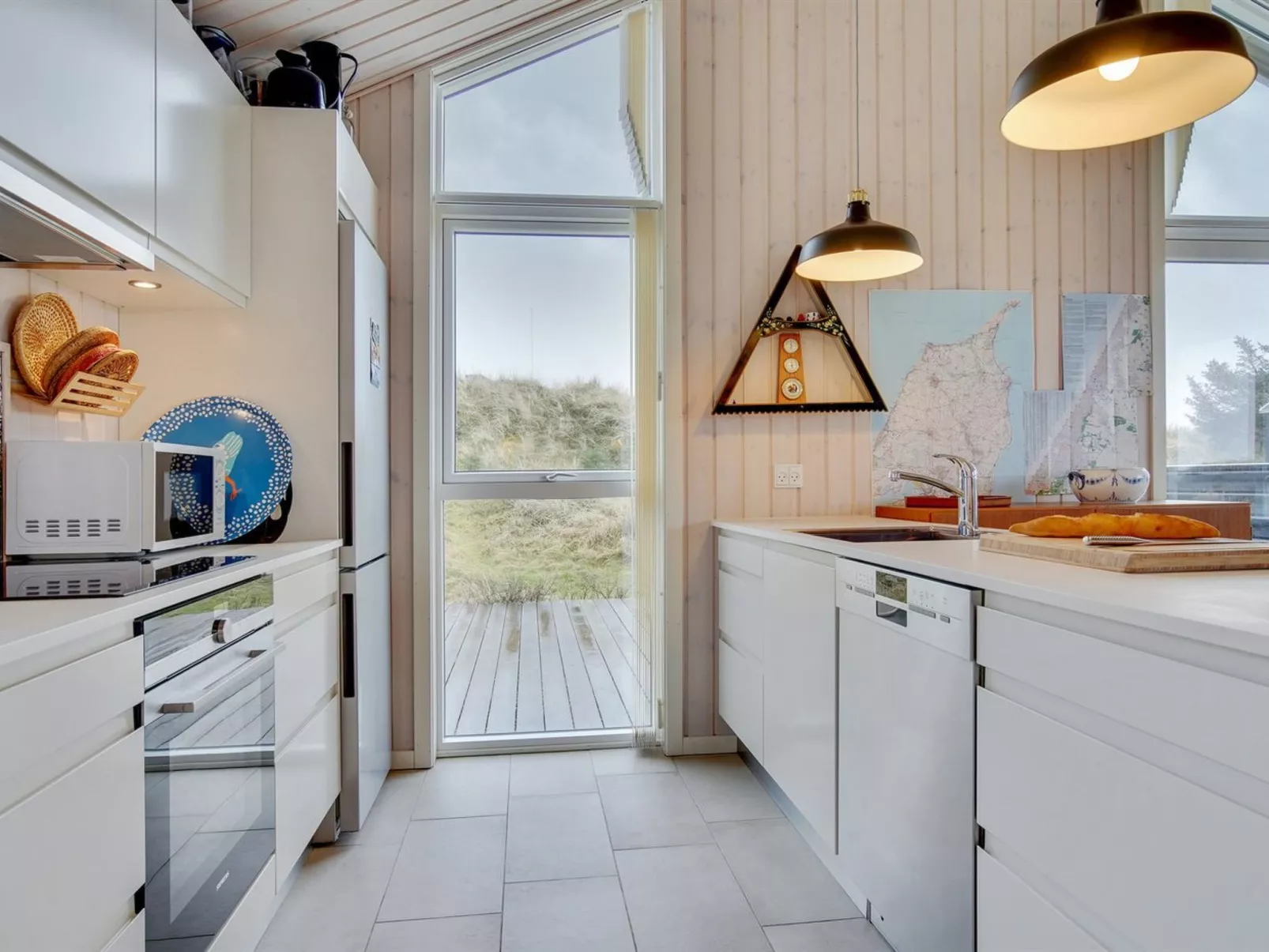 "Marthine" - 200m from the sea-Binnen